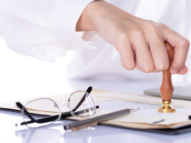 Refinanțare ipotecară și acte notariale pentru credite bancare